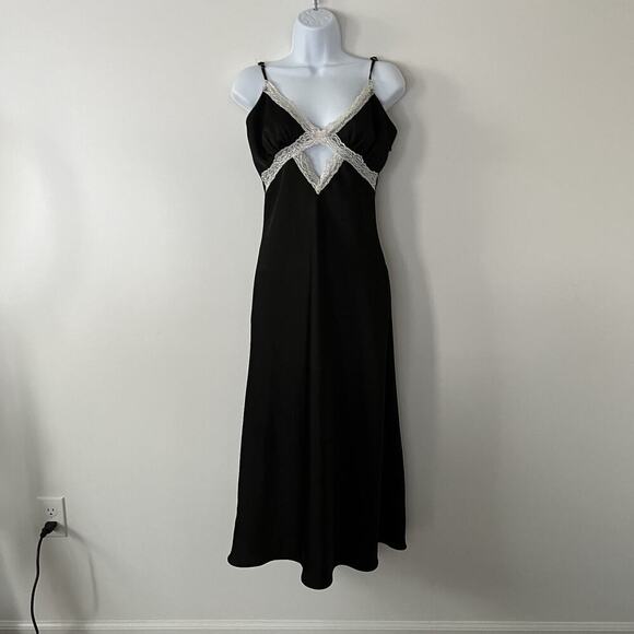 Forever 21 Slip‎ Dress Womens Medium Black Satin Cut Out White Lace Sexy Glam - Picture 6 of 14